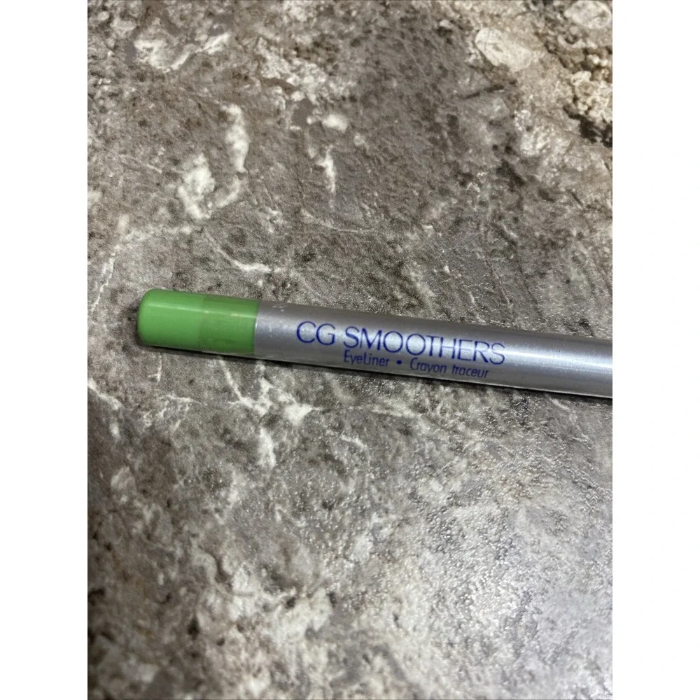 CoverGirl CG Smoothers Eye Liner Eyeliner Groovy Green SEALED Rare‎